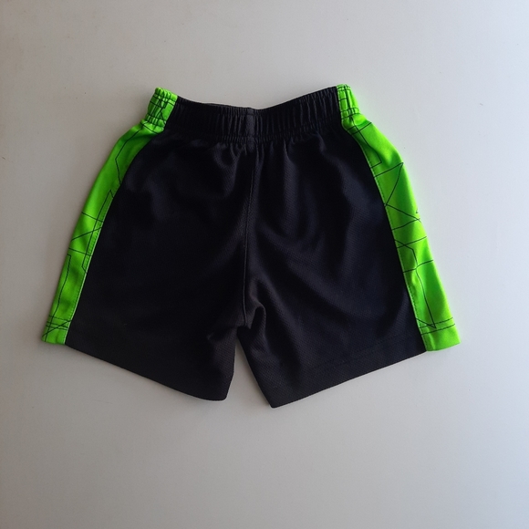 3t Carter's & Nike Bundle - Picture 7 of 9